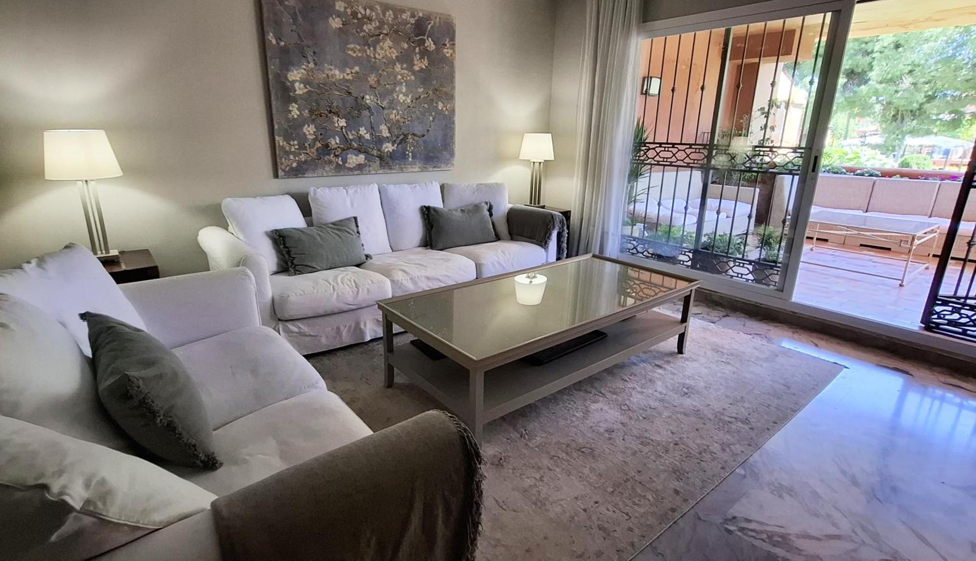 Ferienwohnung Alhambra Del Golf - Guadalmina Estepona Exterior foto